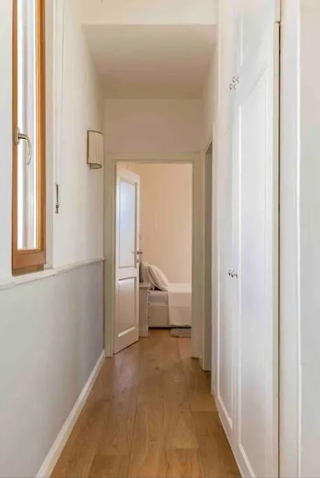 Penthouse With Private Terrace On Florence 0*,  Italy